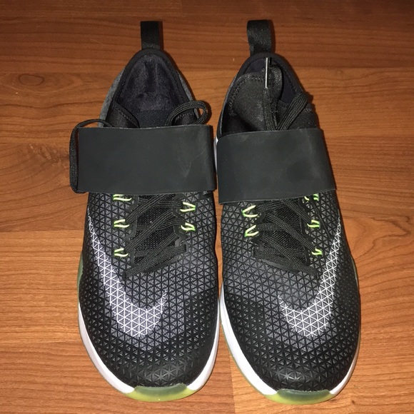 Nike Zooms, Size 8 - Picture 2 of 4